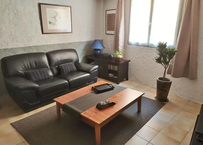 Appartement 55 M2 Proche Commerces Et Parking